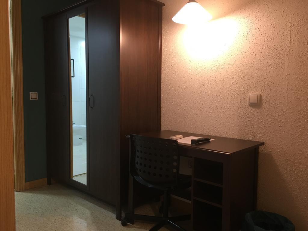 Hostal Tres Cantos Ngoại thất bức ảnh