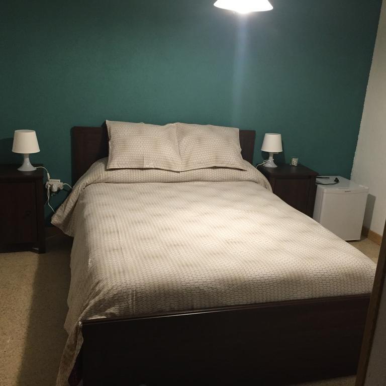 Hostal Tres Cantos Ngoại thất bức ảnh